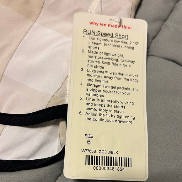 NWT Lululemon Groovy Run Shorts - Picture 11 of 11